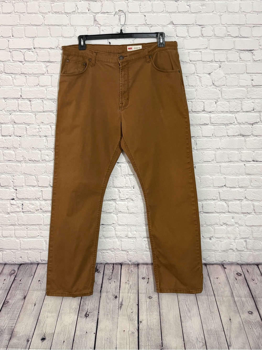 Wrangler Men's Straight Jeans - Brown